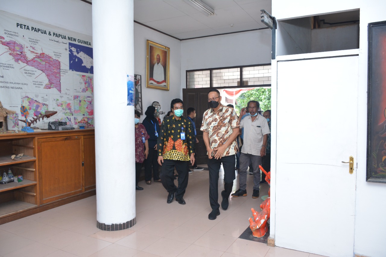 Kunjungan Kerja Direktur Jenderal Aplikasi Informatika ke ISBI Tanah Papua
