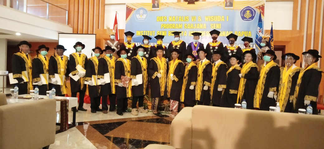 ISBI Tanah Papua kukuhkan 19 sarjana pertama