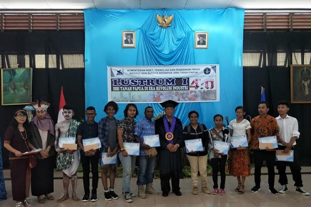 DIES NATALIS ke-V, ISBI Papua Tingkatkan Kemampuan Mahasiswa dan SDM